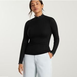 Everlane Pleated Turtleneck